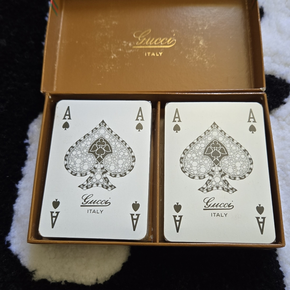 Vintage Gucci Playing Cards - Picture 3 of 4